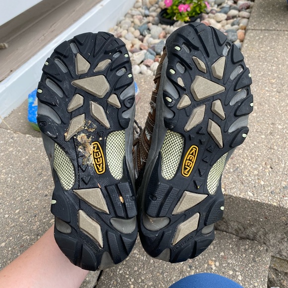 Keen Steel Toe Hiking Shoes - Women’s size 6 - Picture 3 of 8